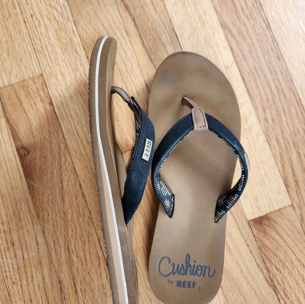 Reef Cushion Flip Flops
